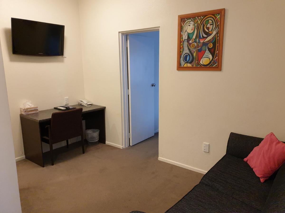 At Eden Park Motel Auckland Bagian luar foto