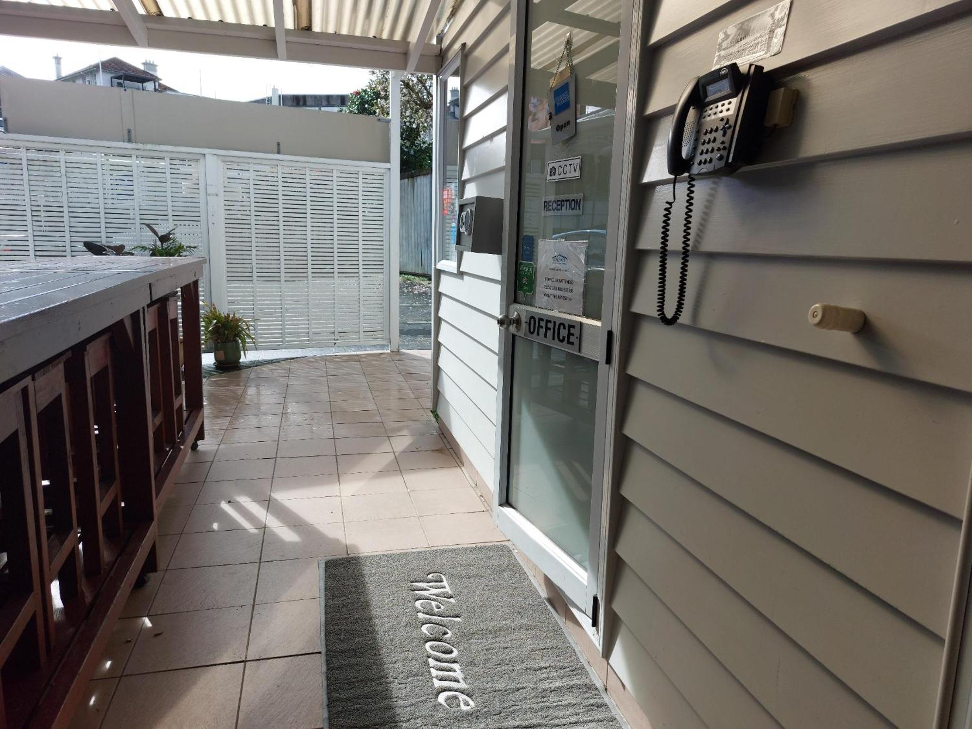 At Eden Park Motel Auckland Bagian luar foto